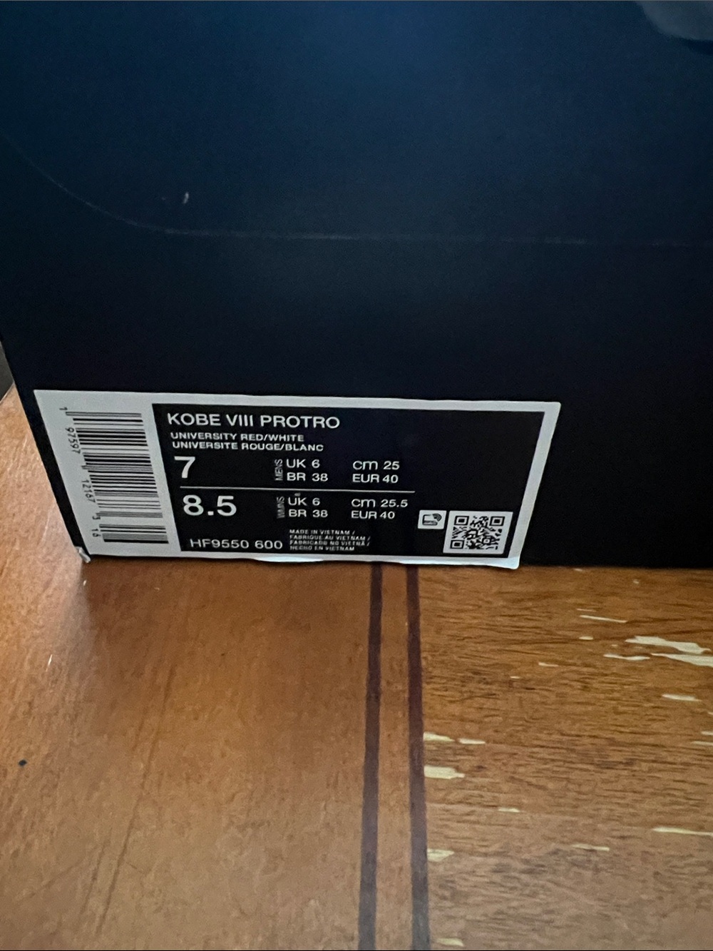 Nike Red Athletic Sneakers with White Swoosh Accents - Picture 2 of 4